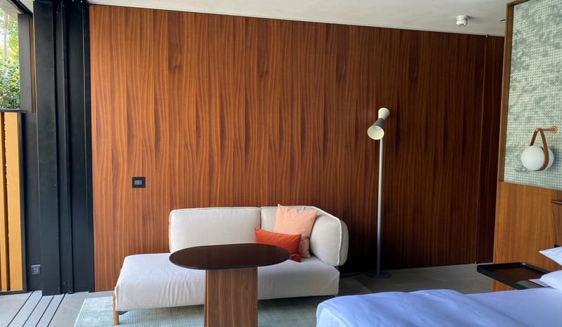 Il Sereno - One Bedroom Lake View Suite Detail